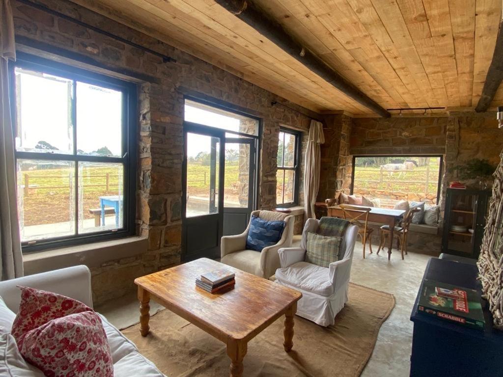 Yellowwoods Farm - Willoughbys Cottage And Old Stables Cottage Curryʼs Post Exteriér fotografie